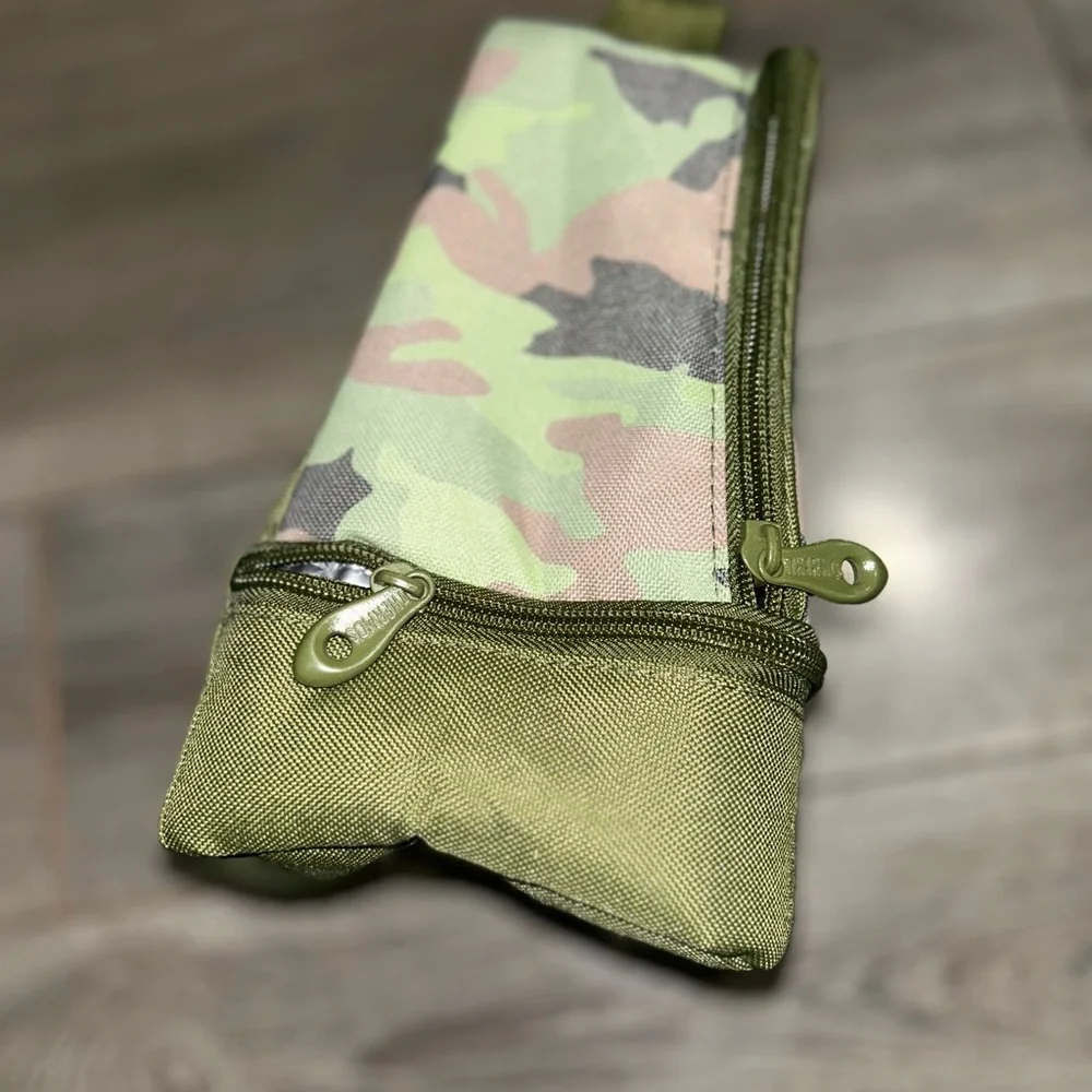 ⭐️Thermos Camo Insulated Lunch Box